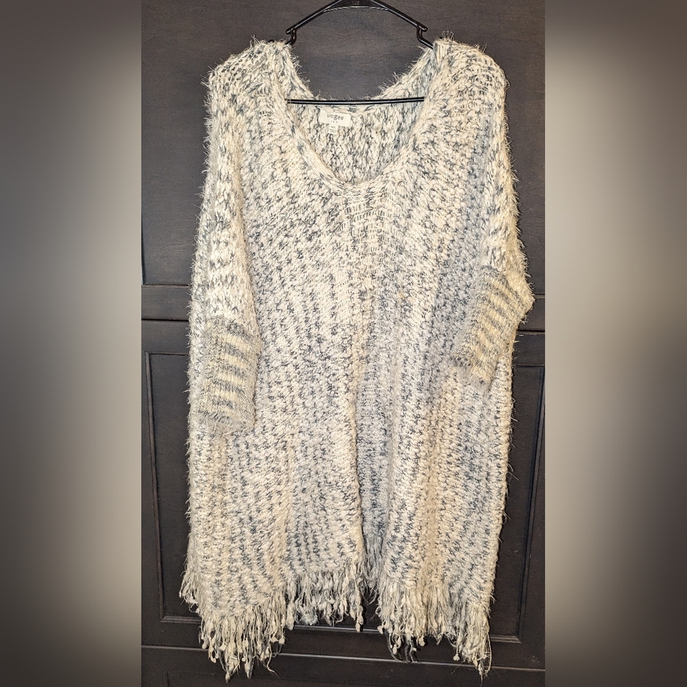 Umgee EUC Marled Chunky Oversized Fringe Hem Cozy Tunic Boho Sweater Size M/L - Picture 2 of 4